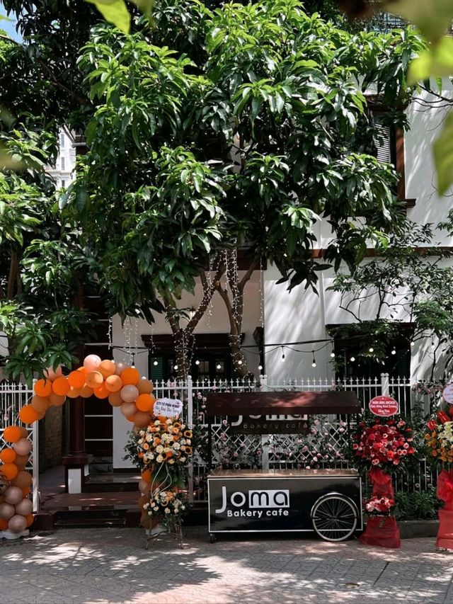 Joma Bakery Café