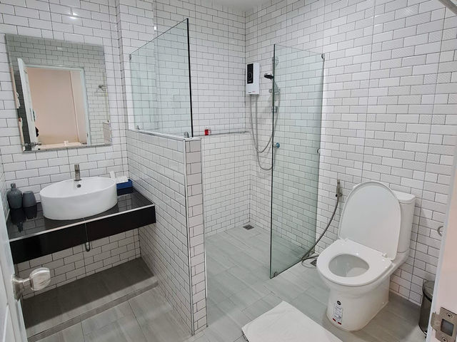 UR Hotel - ยูอาร์ โฮเทล | ที่พักในเมืองอุบล