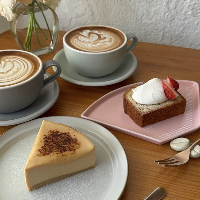 BLUE MOON CAFE（ブルー・ムーン カフェ）