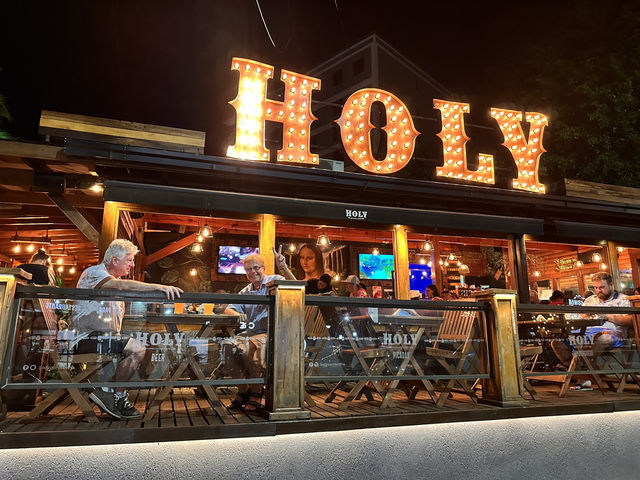 【Holy Iguazú｜プエルト・イグアス中心で味わう、アルゼンチン産クラフトビール🍺】
