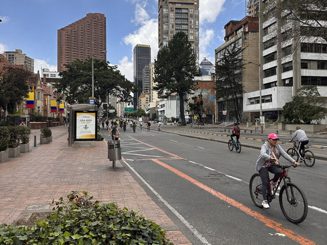 【ボゴタのシクロビア｜Ciclovía de Bogotá】