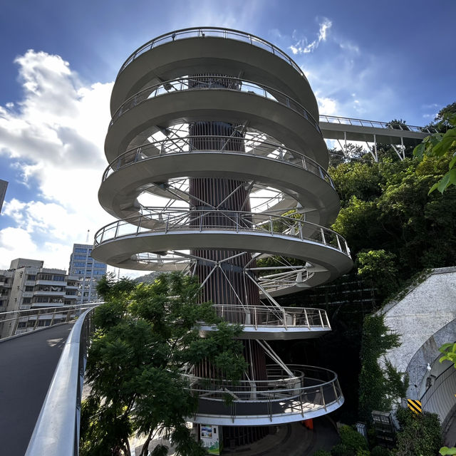 🌀 Xiamen’s Spiral Walkway: Where Futuristic Design Meets Mountain & Sea Views!