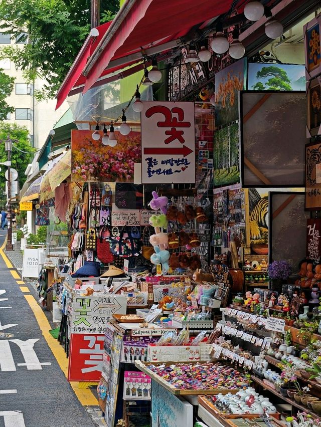 Insadong Cultural Street Photography, Seoul.