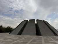 【Tsitsernakaberd Memorial & Museum／ツィツェルナカベルト】