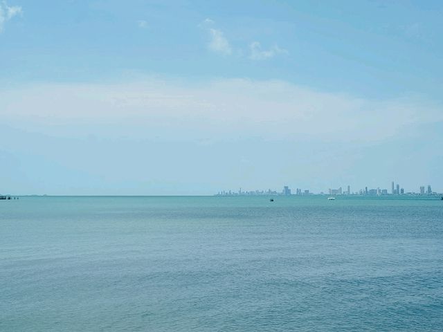 หาดบางเสร่ 
