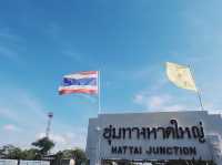 นั่งรถไฟหาดใหญ่–ปีนัง ผ่านปาดังเบซาร์ แบบชิลล์ๆ 🚂