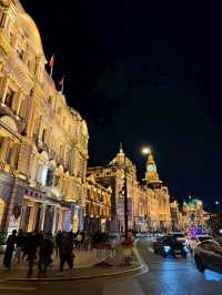 ถ่ายรูปที่ The Bund ตอนกลางคืน จ้างช่างกล้องเถอะ