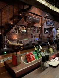 I’m Homeless Bar & Grill, Western Comfort with Rock & Ribs in Hat Yai