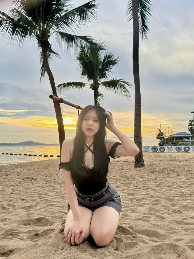 🏖️ “หาดจอมเทียน…ธรรมชาติสงบ งบเบา ๆ แต่ฟินเกินราค