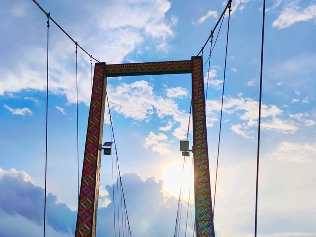Escape To The Land Below The Wind