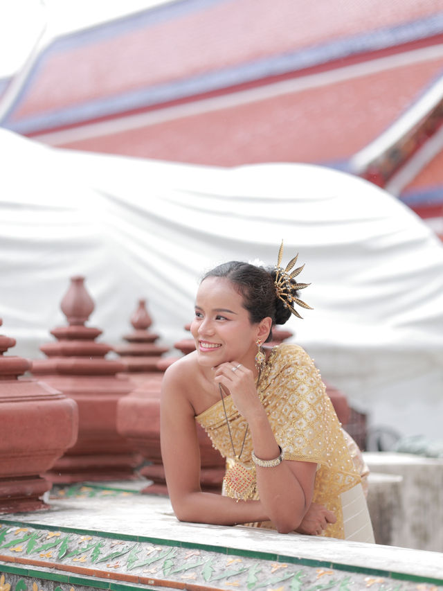 The Radiance of Wat Arun: Bangkok’s Temple of Light