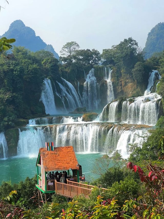 Guangxi Awaits: Rivers, Peaks, and Timeless Traditions