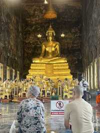พาขอขมากรรมวัดสุทัศน์ กรุงเทพ