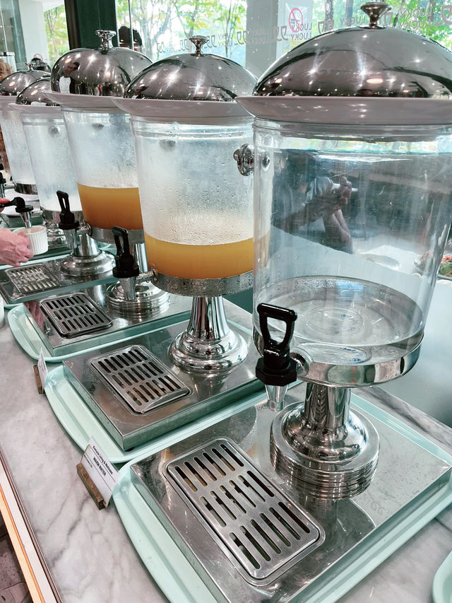 Start Your Day Right at Lucky Lucky Foodstore
