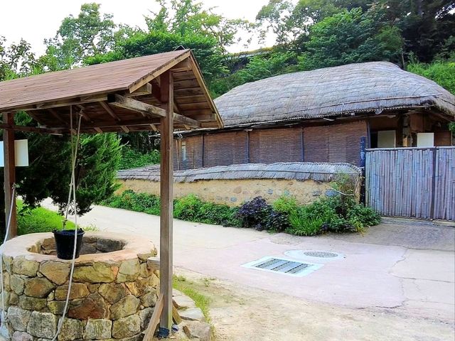 Yangdong Folk Village: A Glimpse of Old Korea in Gyeongju