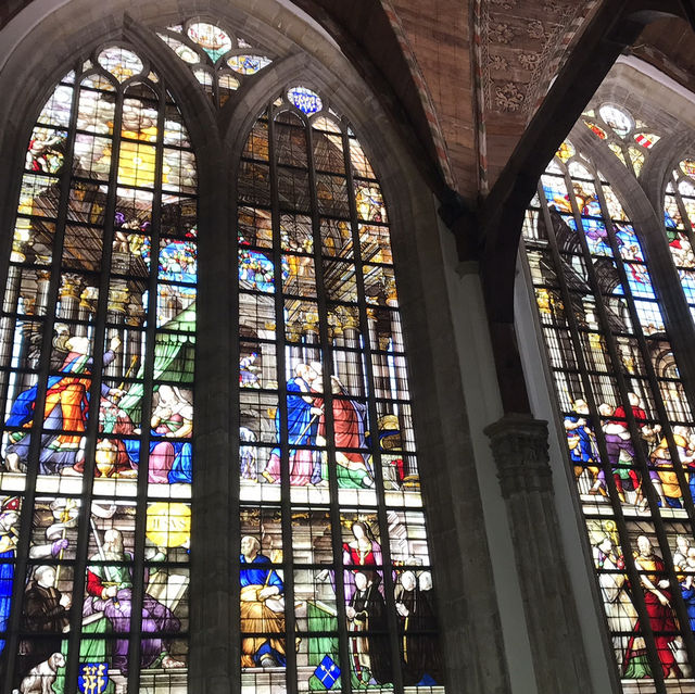 📍Oude Kerk(アウデ・ケルク)|アムステルダム最古の教会 📍Oude Kerk(アウデ・ケルク)|アムステルダム最古の教会
