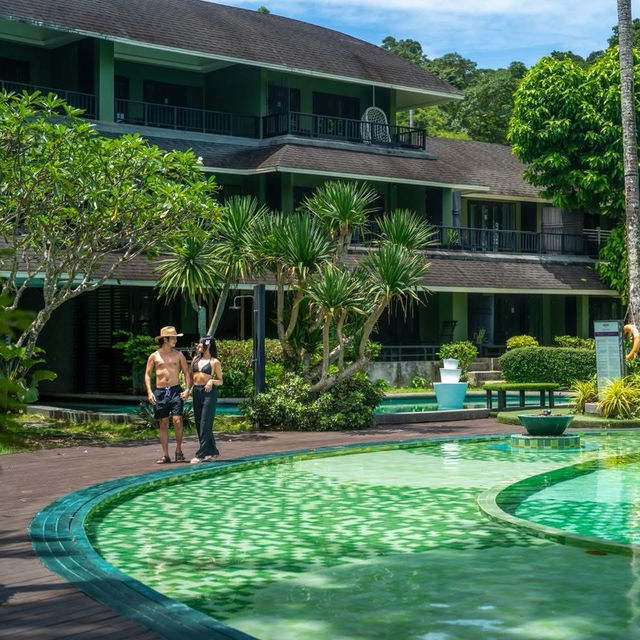 ที่พักเกาะช้างริมชายหาดใบลานอันเงียบสงบ 🏝️