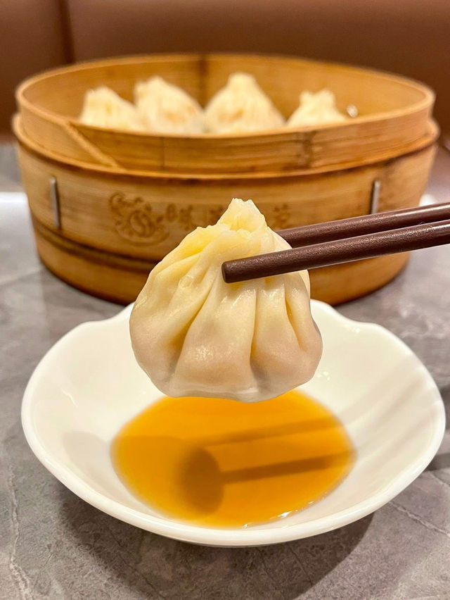上海米其林必比登推介 💕 萊萊小籠