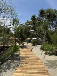 Lawon Canal Café คาเฟ่บรรยากาศริมน้ำ