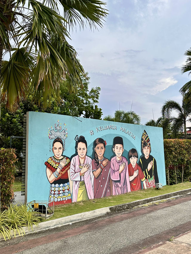 Culture Meets Adventure: China–Malaysia Friendship Garden & Cycling Route  Culture Meets Adventure: China–Malaysia Friendship Garden & Cycling Route