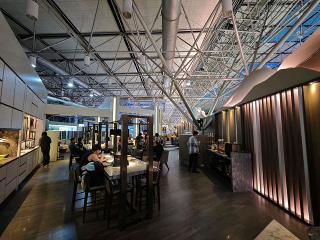讓旅行多一分從容與尊榮#桃園機場第二航廈「環亞貴賓室」(Plaza Premium Lounge)-桃園市大園區 讓旅行多一分從容與尊榮#桃園機場第二航廈「環亞貴賓室」(Plaza Premium Lounge)-桃園市大園區