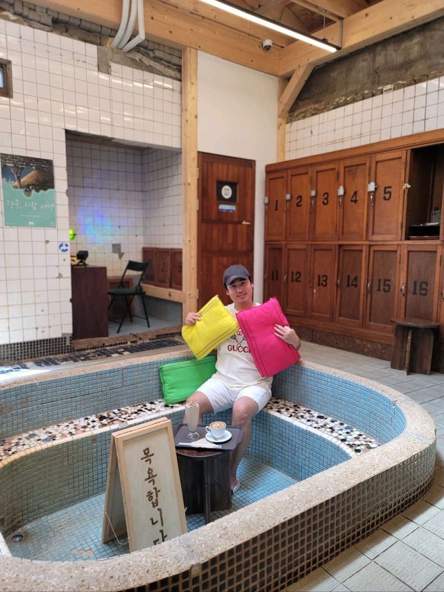 경주감포 데이트코스로 강추하는 목욕탕카페🩷