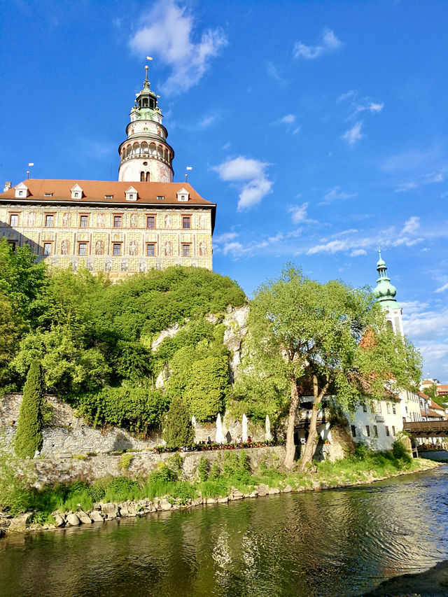 Pension Na Kovárně – A Cozy Riverside Escape in Český Krumlov ✨