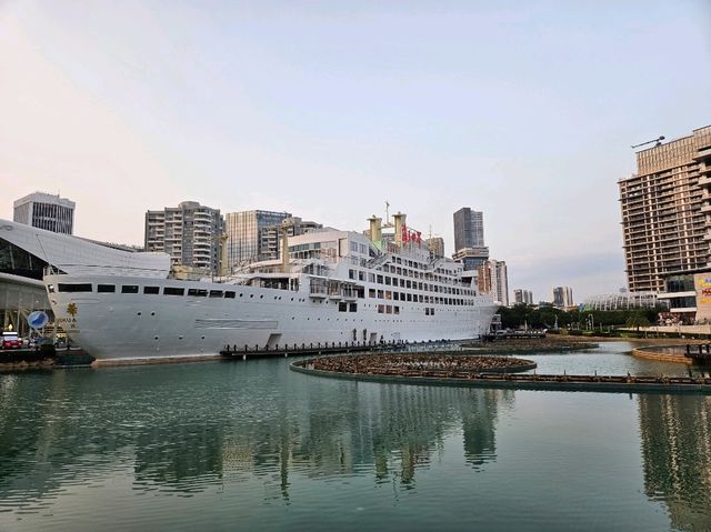 入住很高級又高樓層的深圳灣萬麗酒店