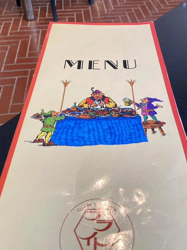 🚘 A Retro Hideaway by Lake Ashi: Restaurant Bright, Hakone