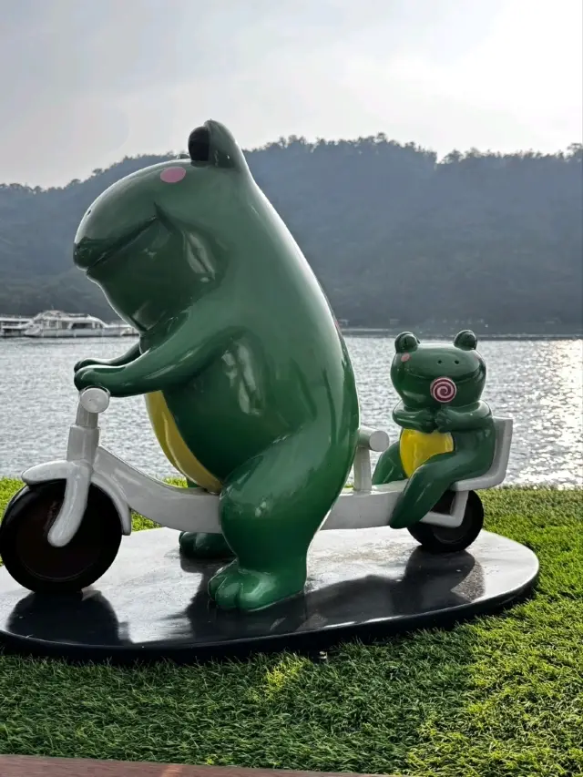 日月潭與蛙共度美好時光
