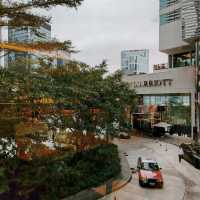 時尚有格調的Flint