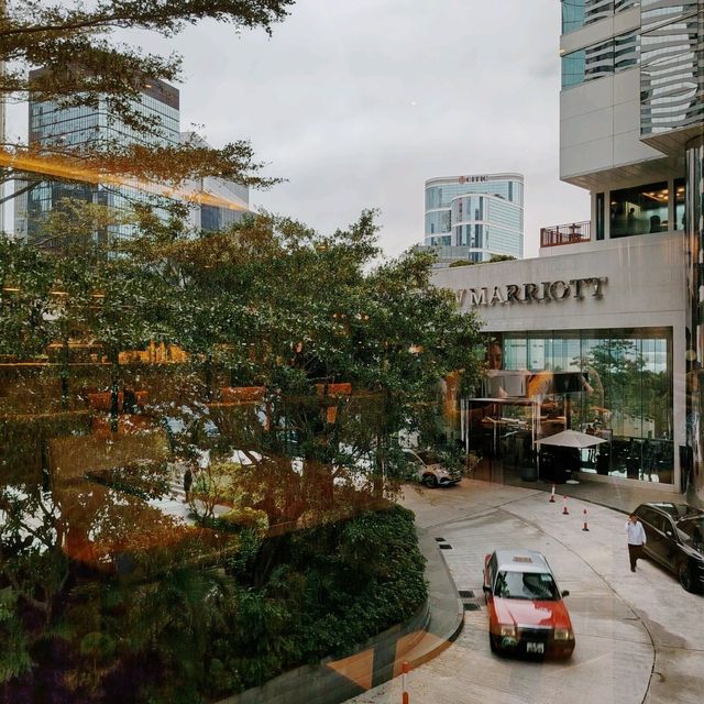 時尚有格調的Flint