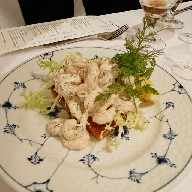 🇩🇰 Restaurant Kronborg: Copenhagen's Home of Authentic Smørrebrød & Hygge 🇩🇰 Restaurant Kronborg: Copenhagen's Home of Authentic Smørrebrød & Hygge