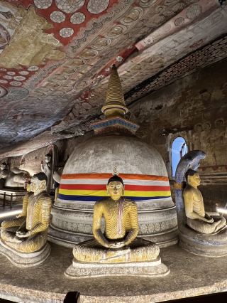 🛕✨ Dambulla Golden Temple — A Golden Gateway to Sri Lanka’s Sacred Caves 🇱🇰