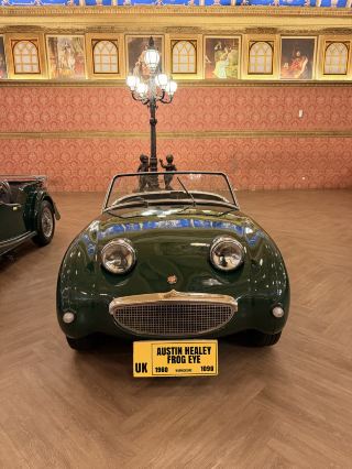 Vintage Cars, Crazy Drifts & Perfect Police Officer!