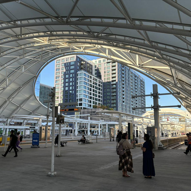 Window Shopping at Denver’s Downtown Window Shopping at Denver’s Downtown