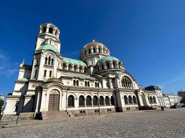 St. Alexander Nevsky Cathedral 🗺️