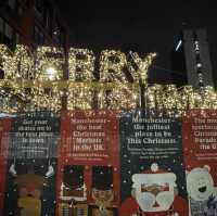 「英國聖誕市集：五光十色攤位，濃厚聖誕氣氛」