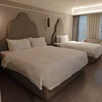 Bund Bliss: Challenges & Comfort at Mercure