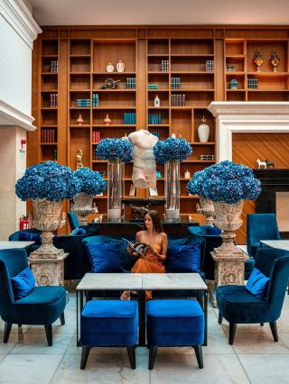 Astor Garden Hotel