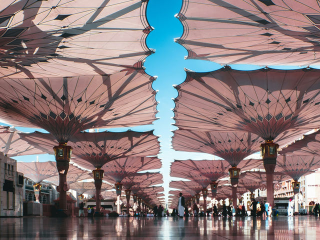 Midnight Reflections in Medina 🕯️