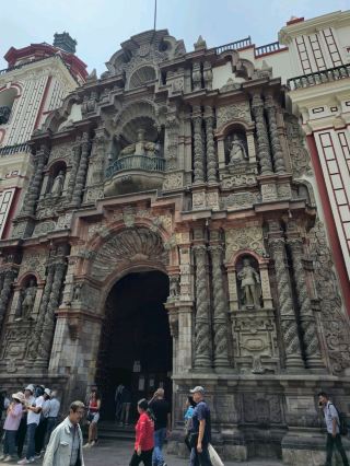 해외여행 페루 리마의 아름다운 성당 Church of La Merced