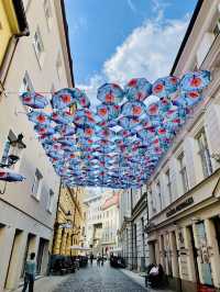 🇸🇰 Bratislava's Charms: A Day Trip Across the Danube