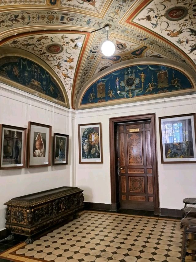 🎨 Stieglitz Academy – St. Petersburg’s Artistic Powerhouse