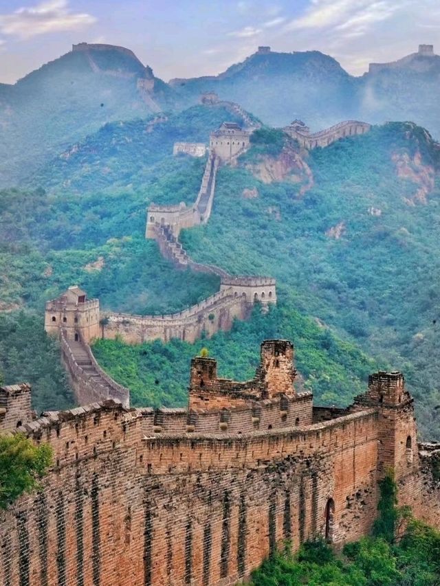 🧱 Stone and Sky – Jinshanling Great Wall, China