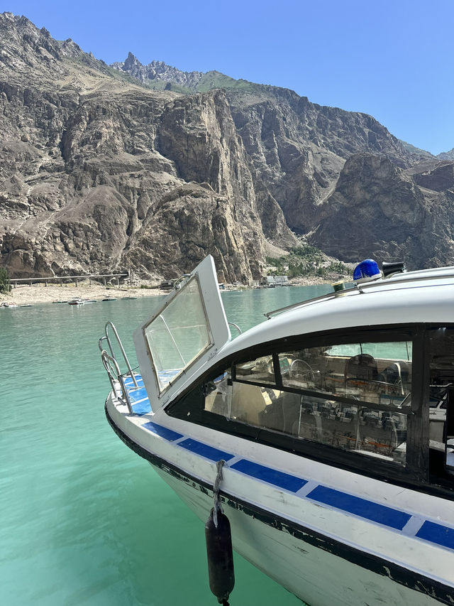Why Hunza’s Lake Feels Like the Mediterranean Hidden in Pakistan