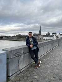 🌉✨ St. Servaas Bridge – Walking Through 2,000 Years of Maastricht’s Soul 🇳🇱🕰️  
