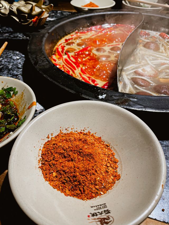 Famous Shu Da Xia Hotpot in Chengdu🌶️