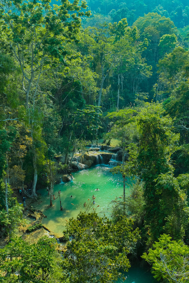 Laos Travel | Luang Prabang, please leave half a day to visit Kuang Si Waterfall.