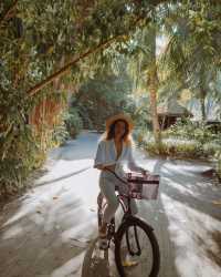 Biking to the Beach: A Daily Choice in Paradise 🚲🏝️